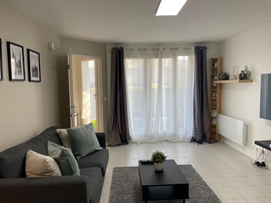 Appartement Cosy Proche Paris Le Bourget Dış mekan fotoğraf